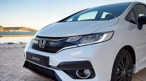Rental Mobil Wisata Semarang: Solusi Nyaman untuk Menjelajahi Destinasi Terbaik di Jawa Tengah