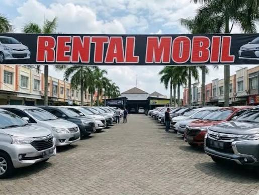 Keunggulan Sewa Mobil untuk Keluarga Dibandingkan Menggunakan Kendaraan Pribadi